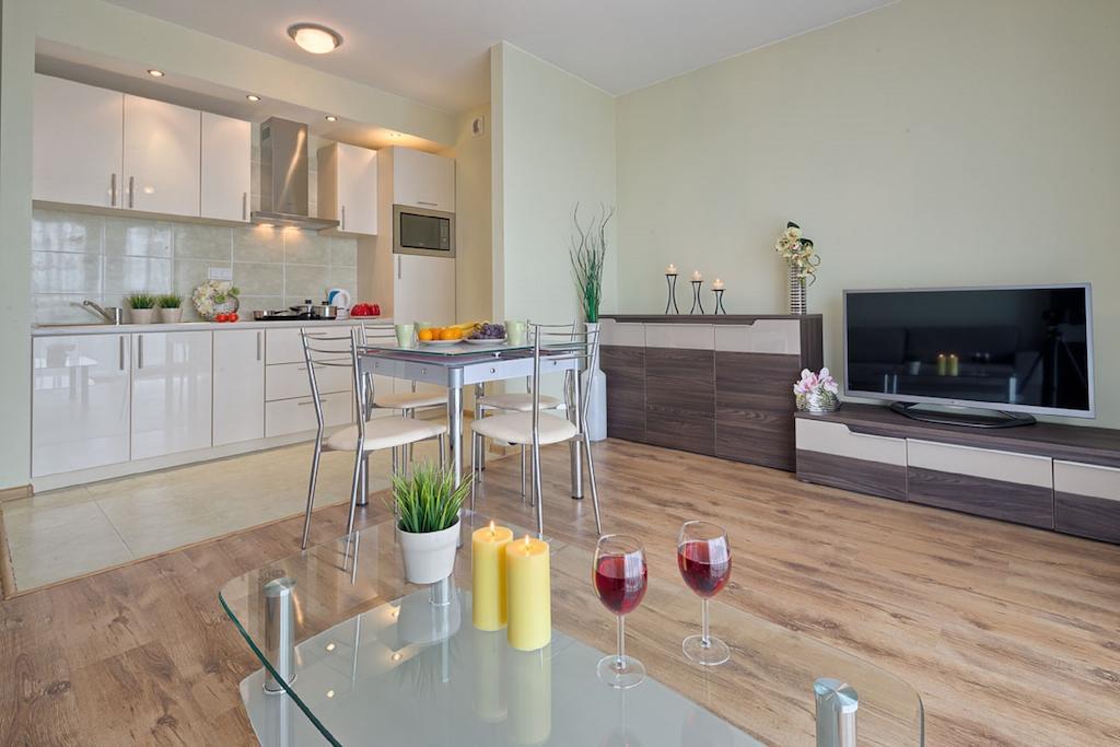 City Aparthotel Ochota Warsaw Room photo