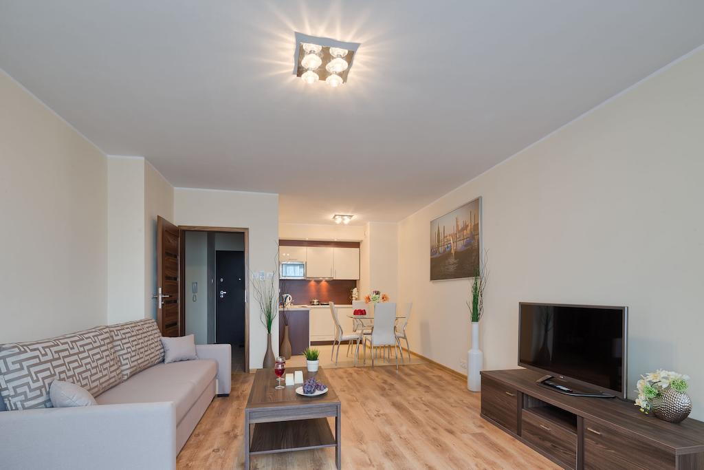 City Aparthotel Ochota Warsaw Room photo